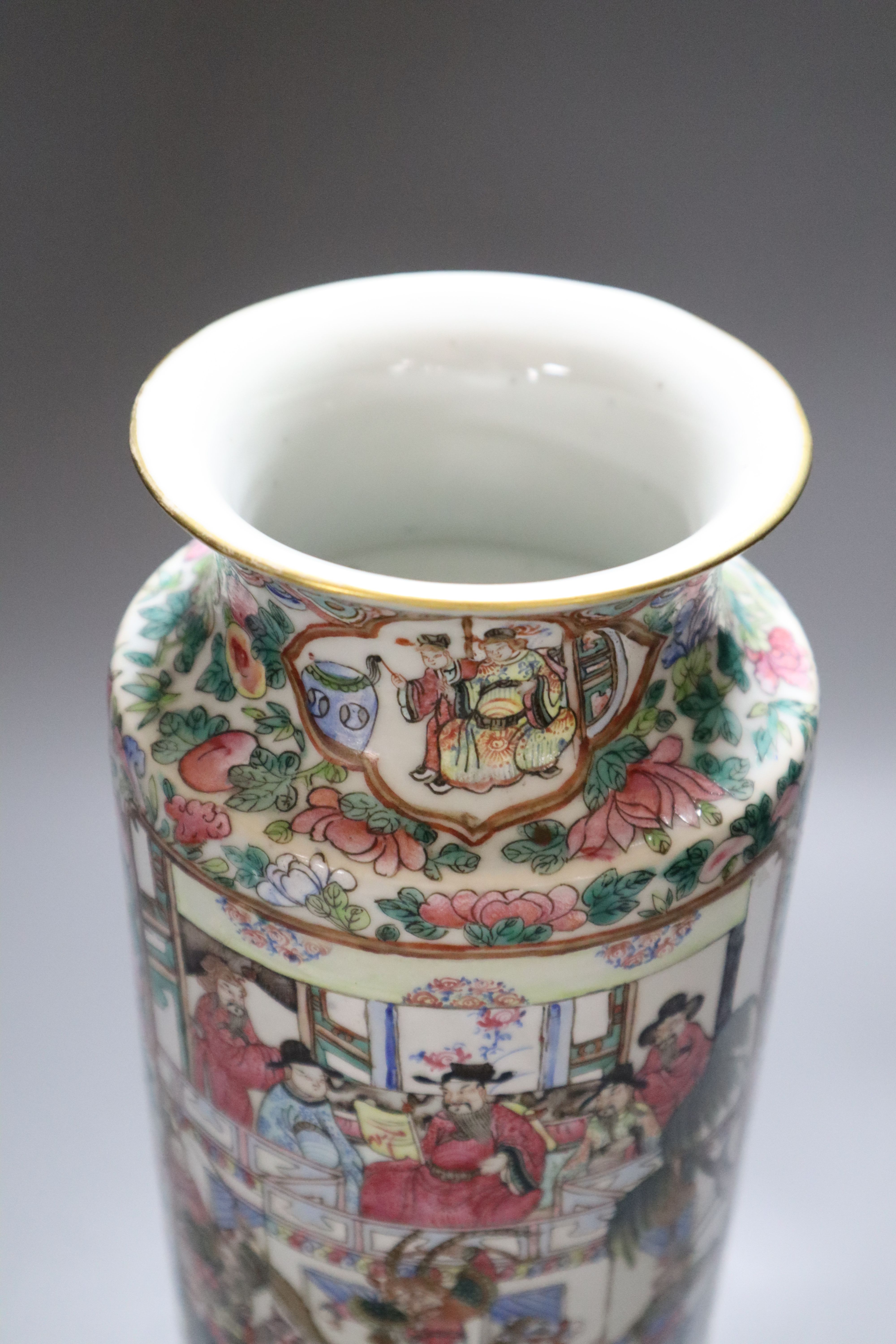 A 19th century Chinese vase famille rose